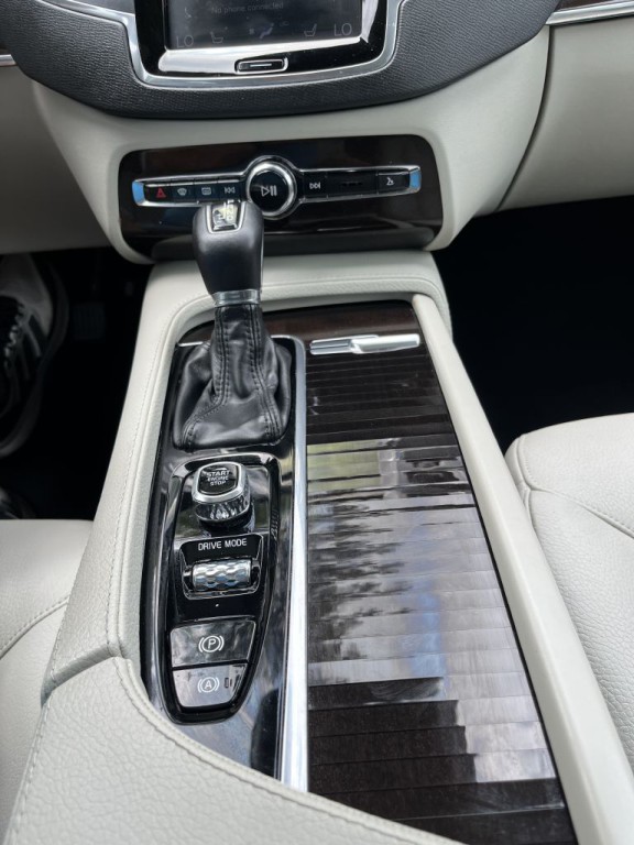 2019 Volvo XC90 Image 23