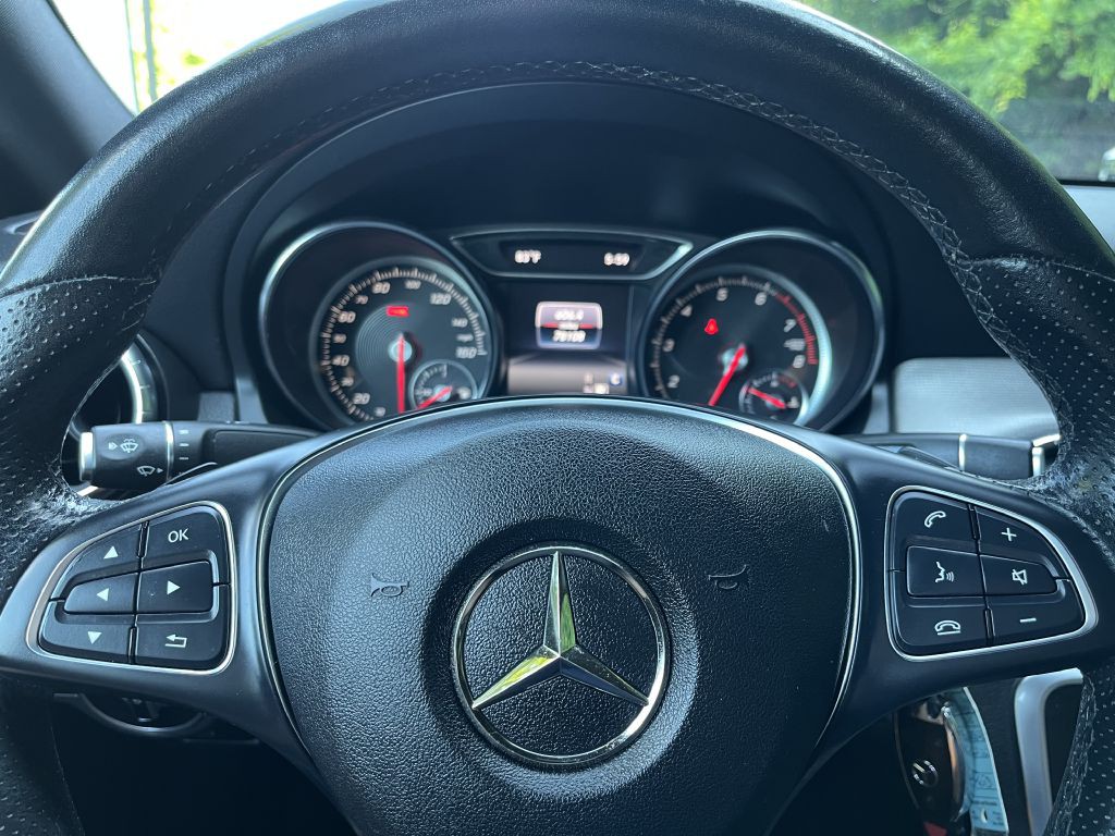 2019 Mercedes-Benz CLA-Class Image 21