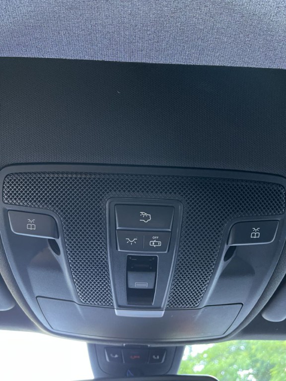 2019 Mercedes-Benz CLA-Class Image 23