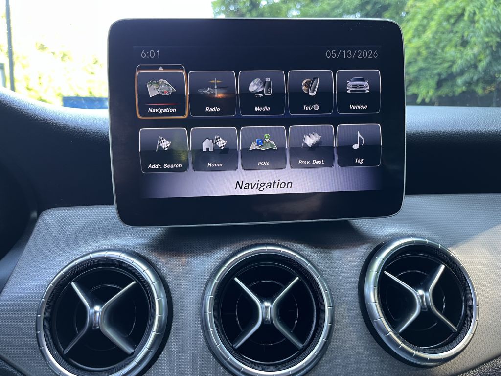 2019 Mercedes-Benz CLA-Class Image 25