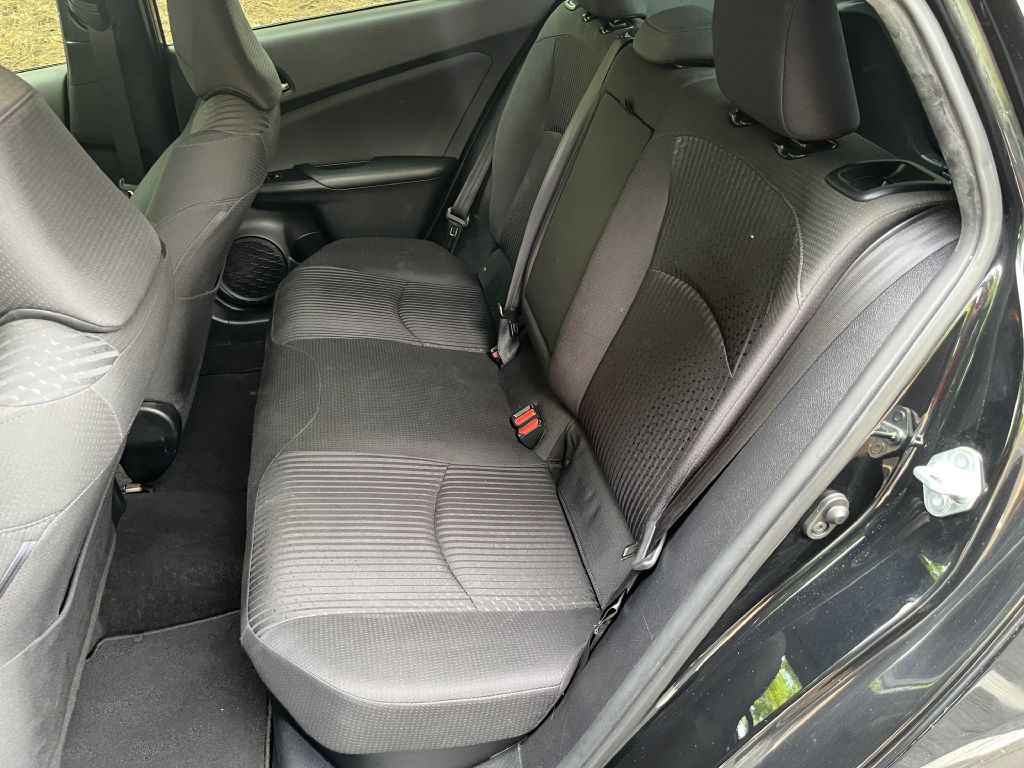 2017 Toyota Prius Image 12