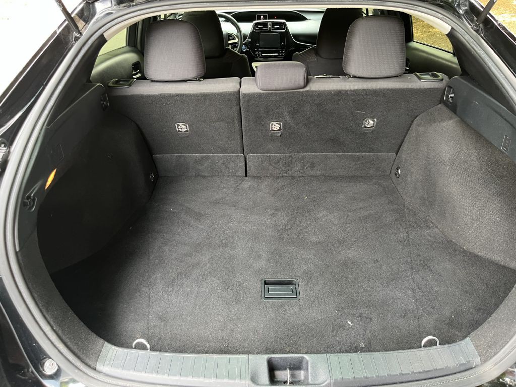 2017 Toyota Prius Image 13
