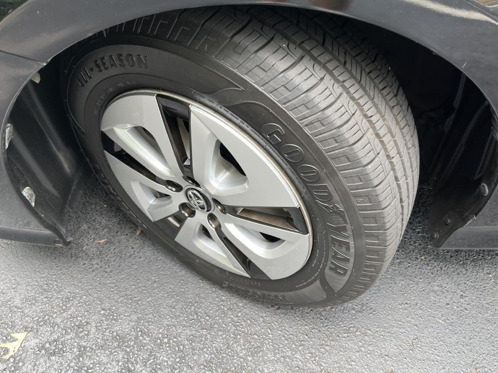 2017 Toyota Prius Image 20