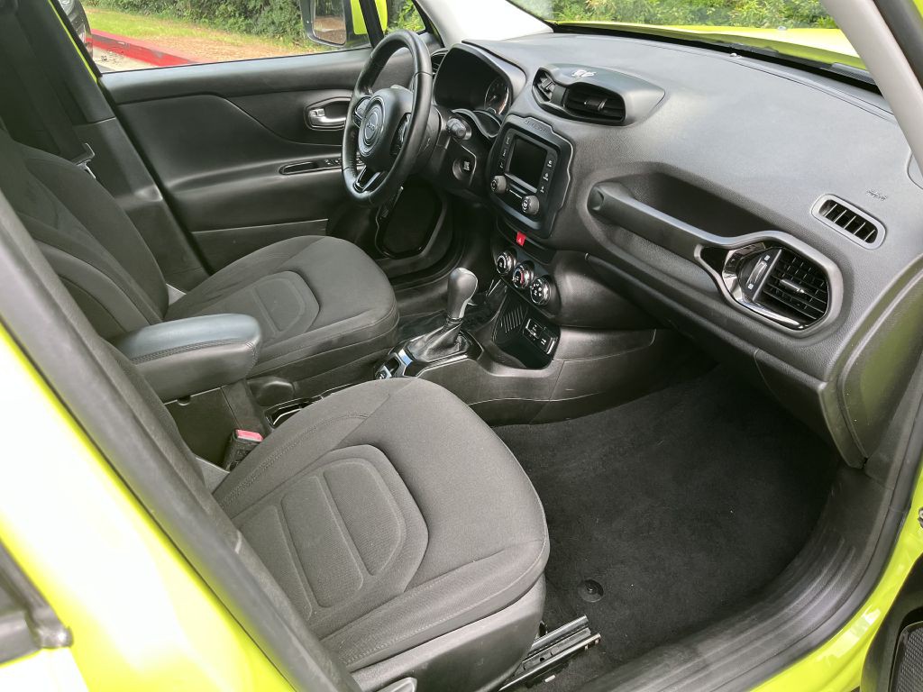 2017 Jeep Renegade Image 16