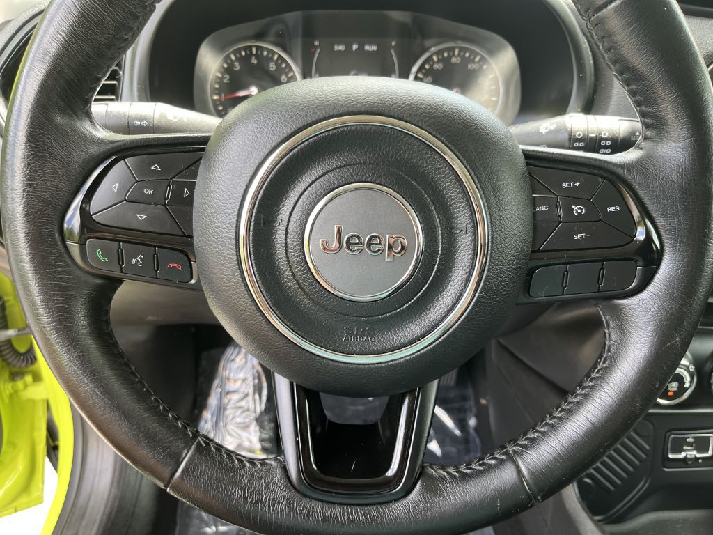 2017 Jeep Renegade Image 21