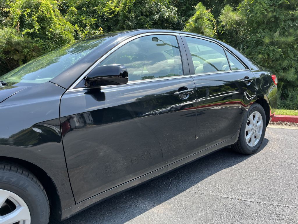2010 Toyota Camry Image 5