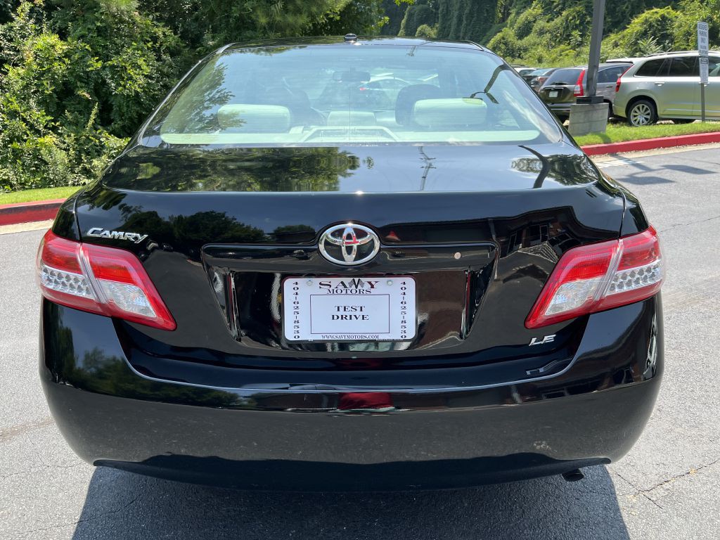 2010 Toyota Camry Image 7