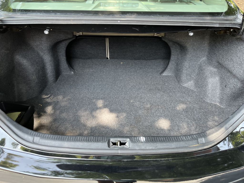2010 Toyota Camry Image 14