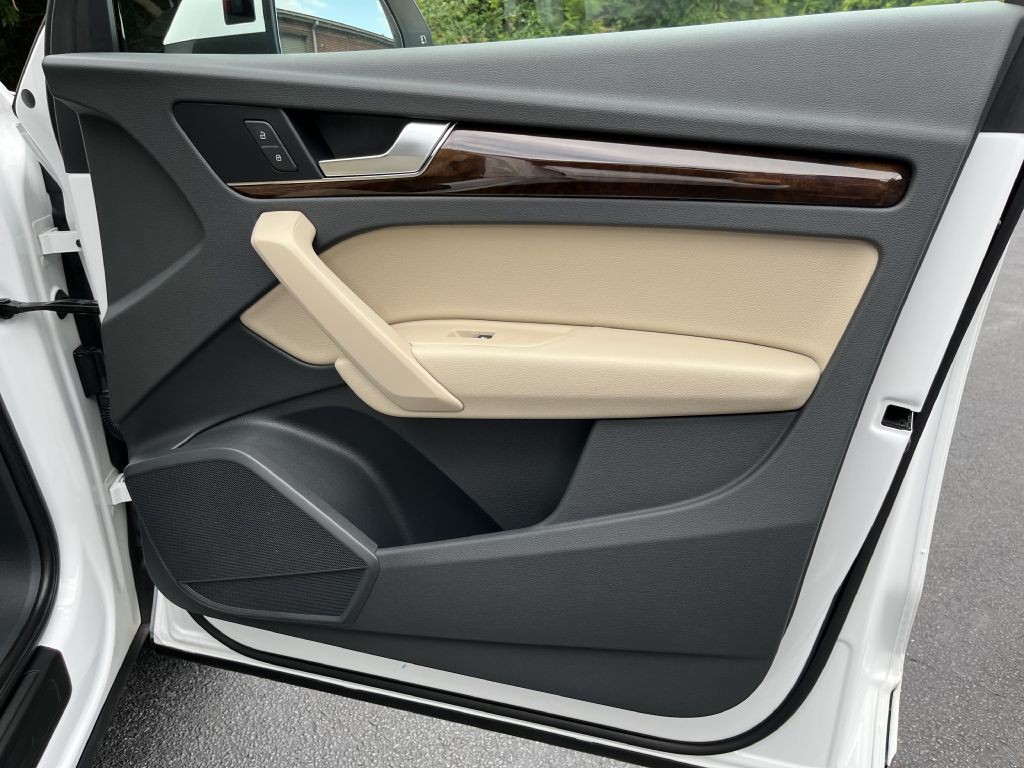 2019 Audi Q5 Image 19