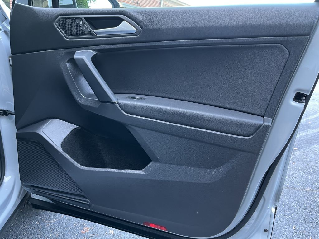 2019 Volkswagen Tiguan Image 16