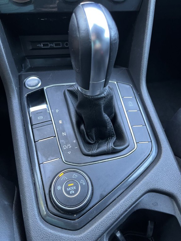 2019 Volkswagen Tiguan Image 28