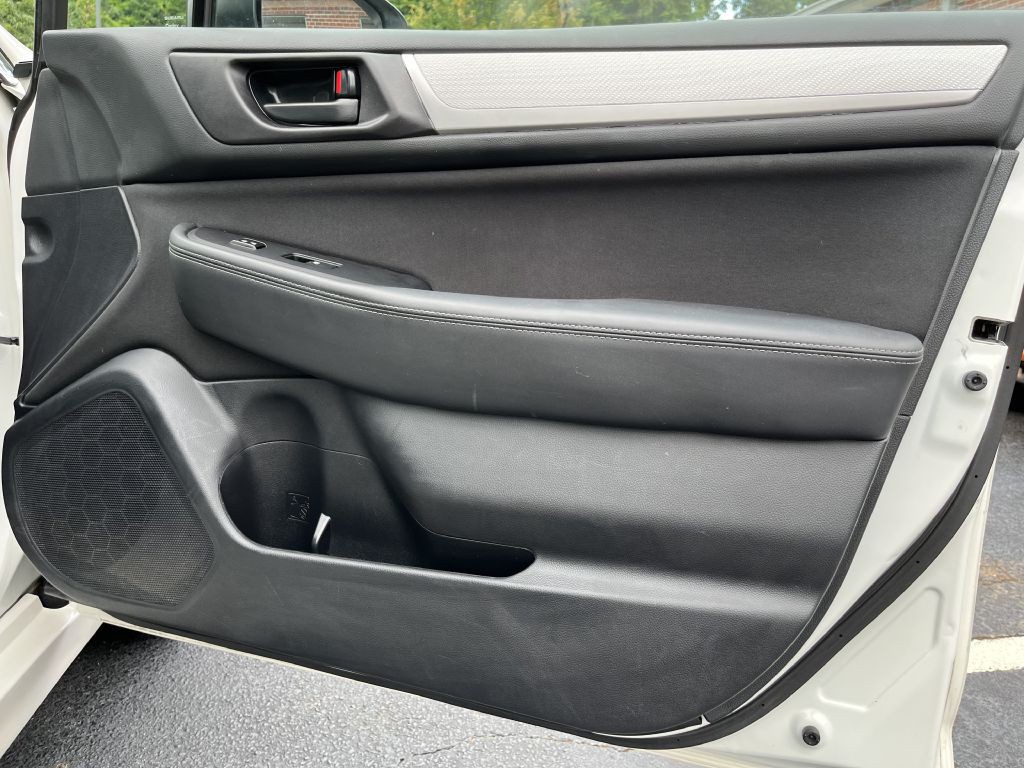 2019 Subaru Legacy Image 19