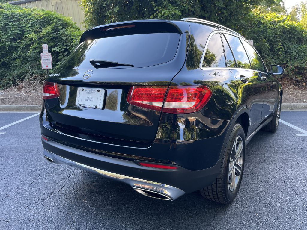 2016 Mercedes-Benz GLC-Class Image 6