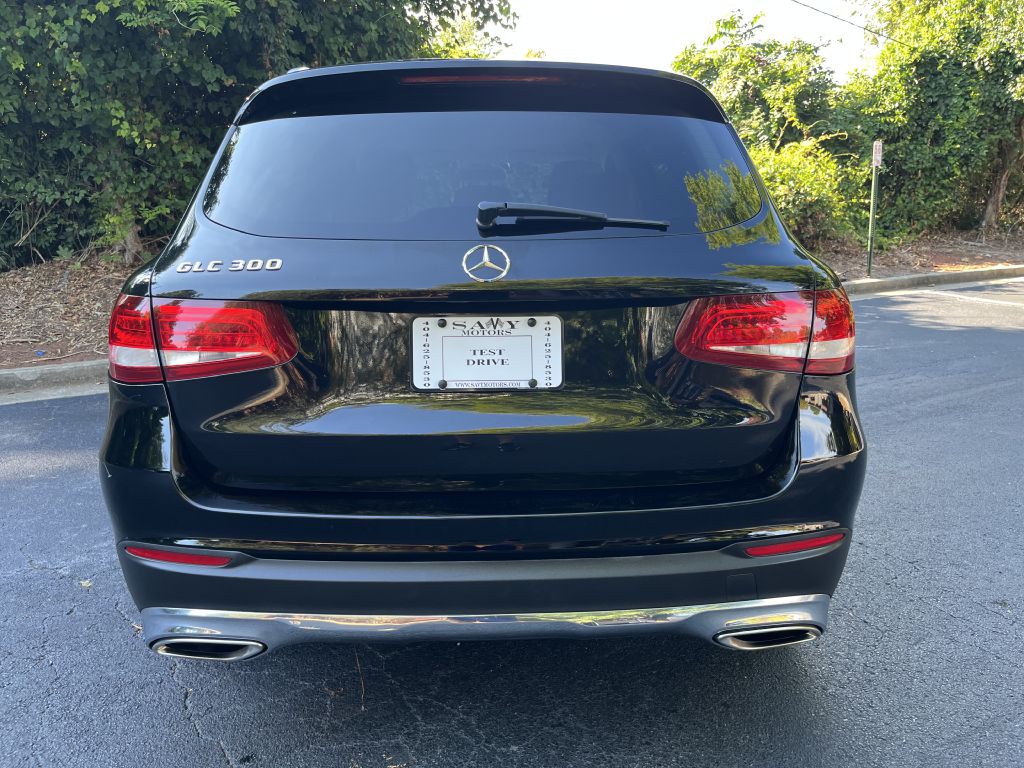 2016 Mercedes-Benz GLC-Class Image 7