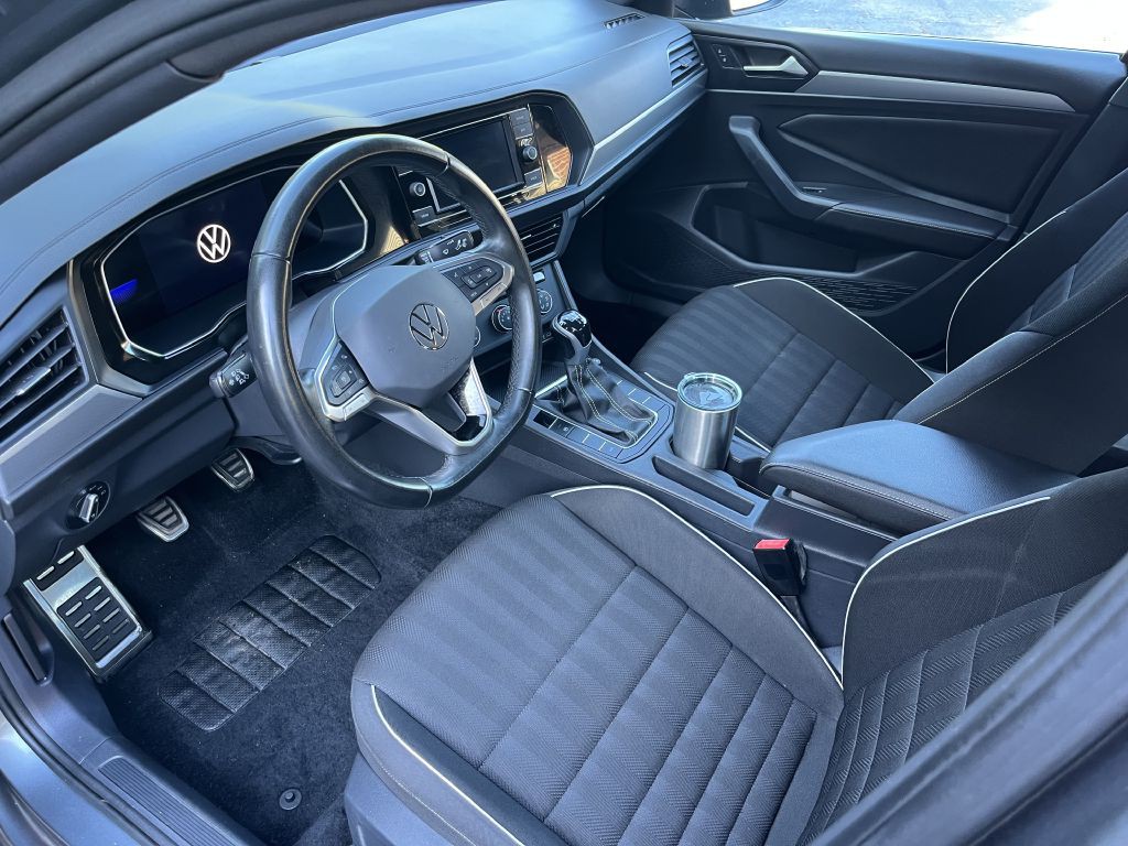 2023 Volkswagen Jetta Image 9