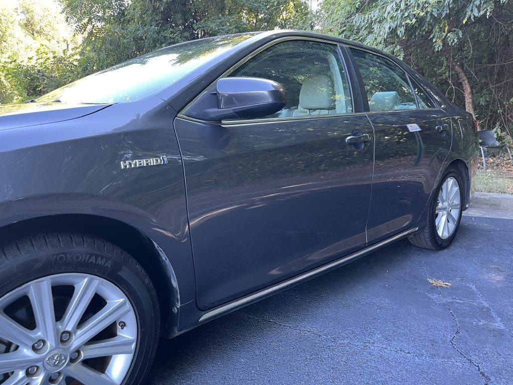 2012 Toyota Camry Image 5