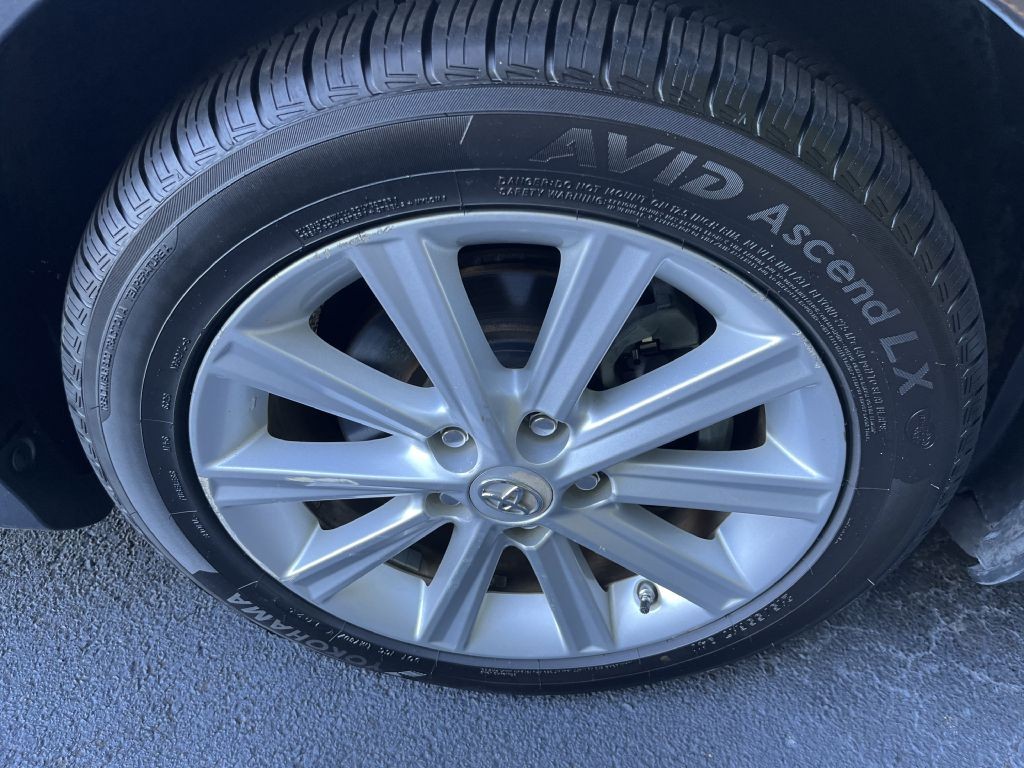 2012 Toyota Camry Image 20