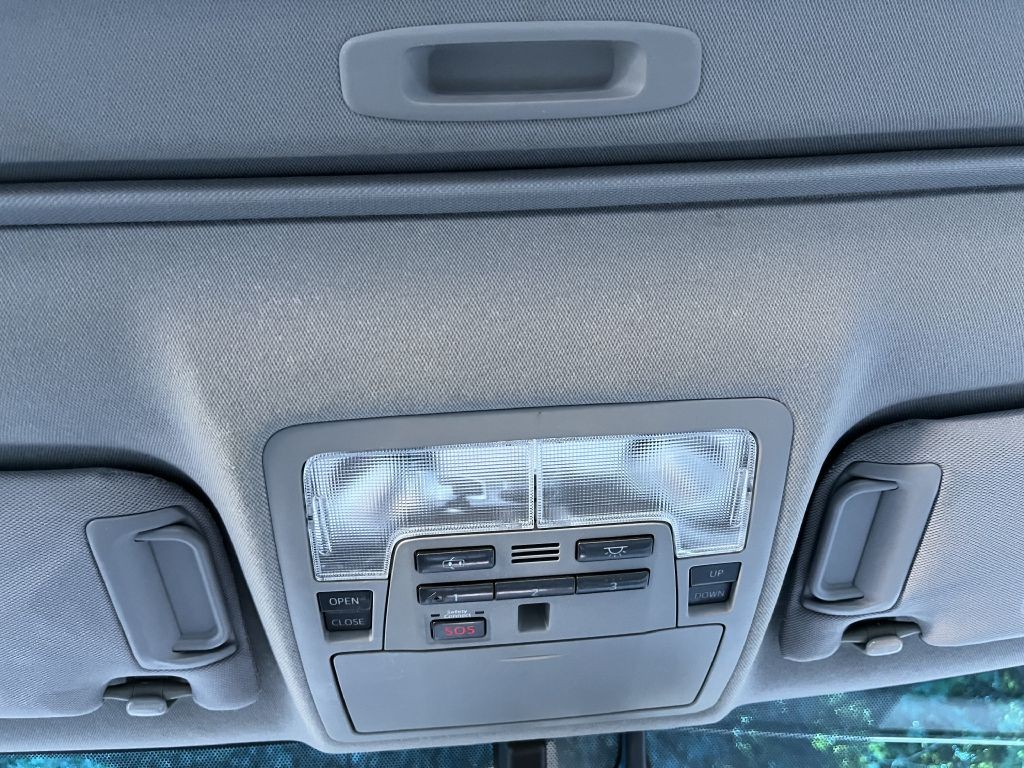 2012 Toyota Camry Image 24