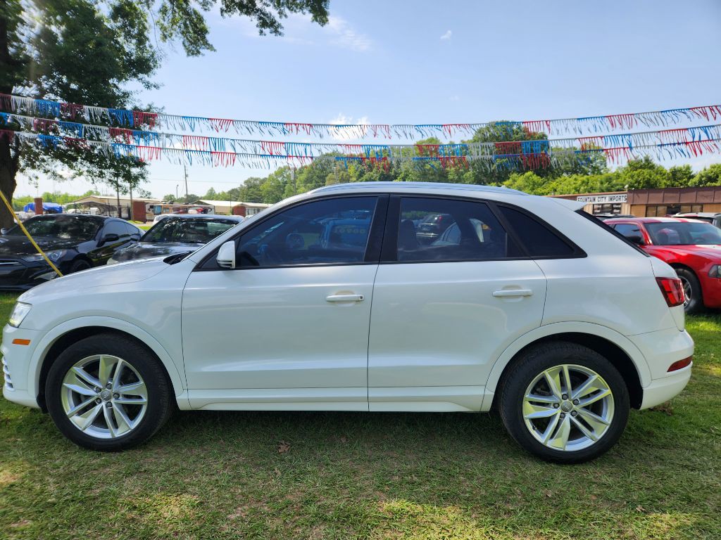 2017 Audi Q3 Image 6