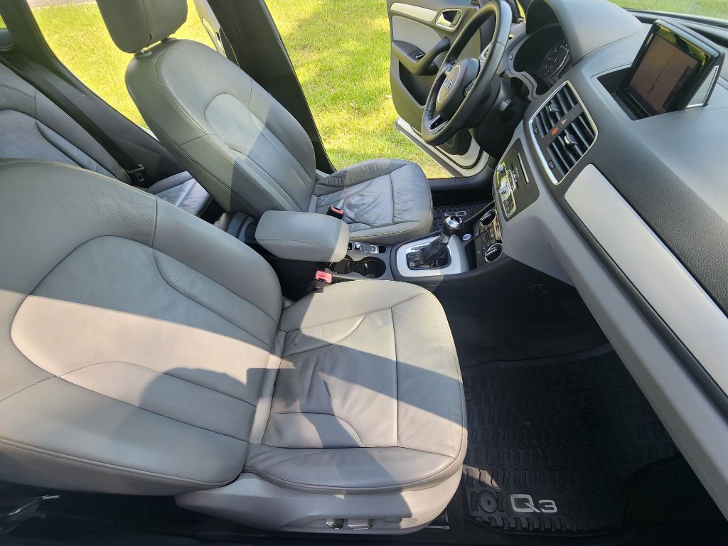 2017 Audi Q3 Image 8