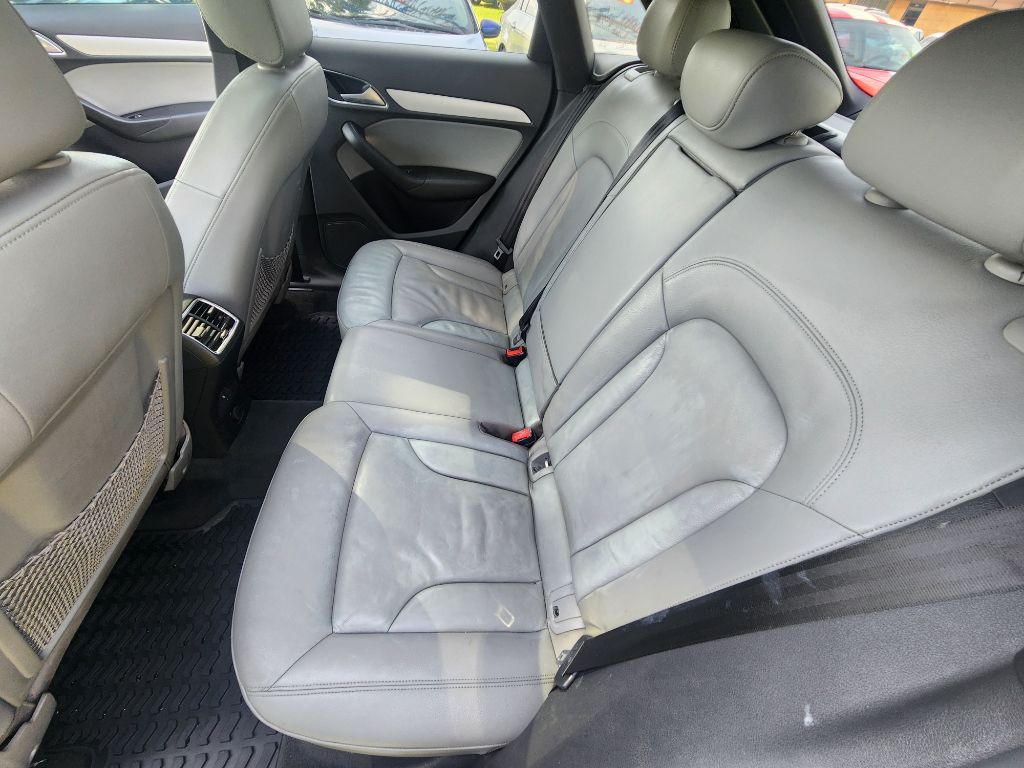2017 Audi Q3 Image 10