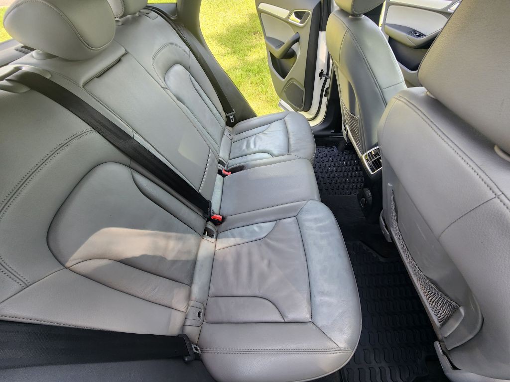 2017 Audi Q3 Image 11
