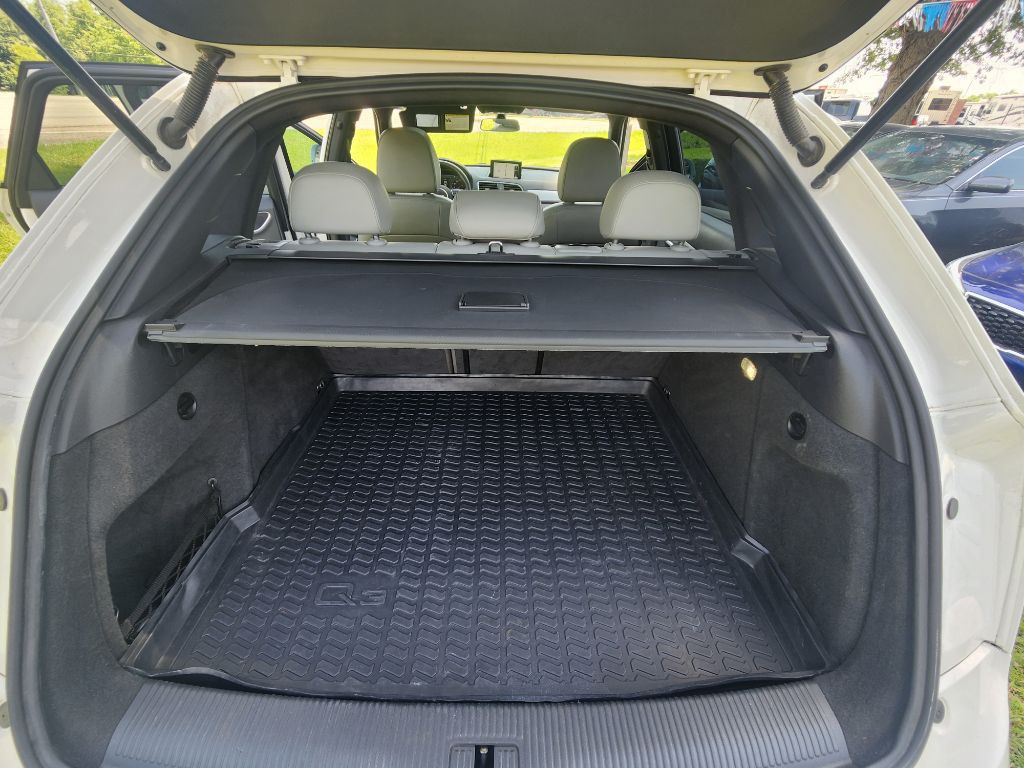 2017 Audi Q3 Image 12