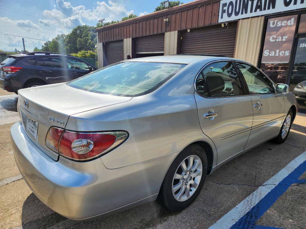 2003 Lexus ES Image 3