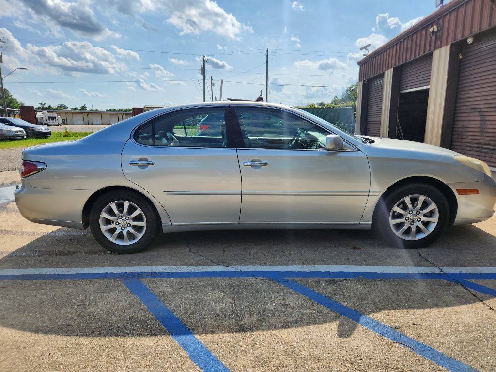2003 Lexus ES Image 4