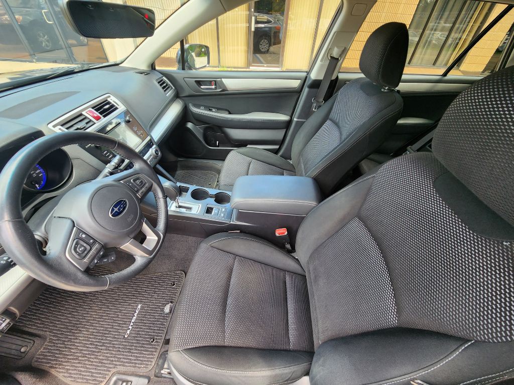 2017 Subaru Outback Image 7