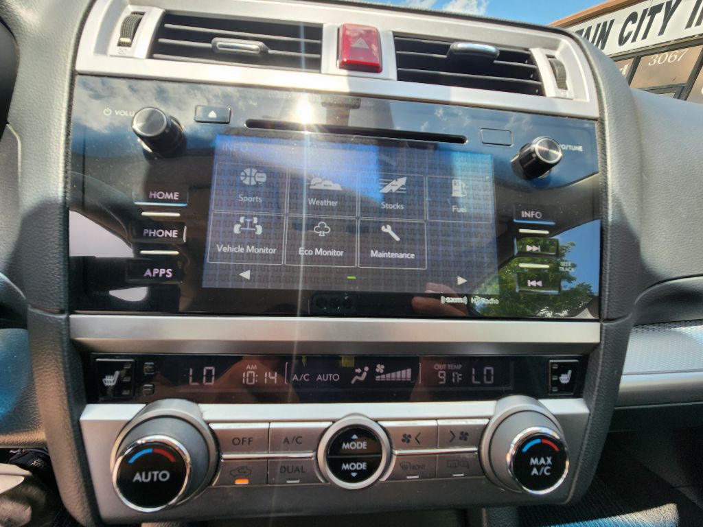 2017 Subaru Outback Image 12
