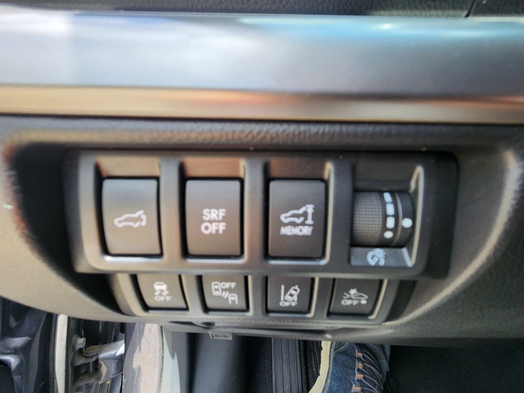2017 Subaru Outback Image 14