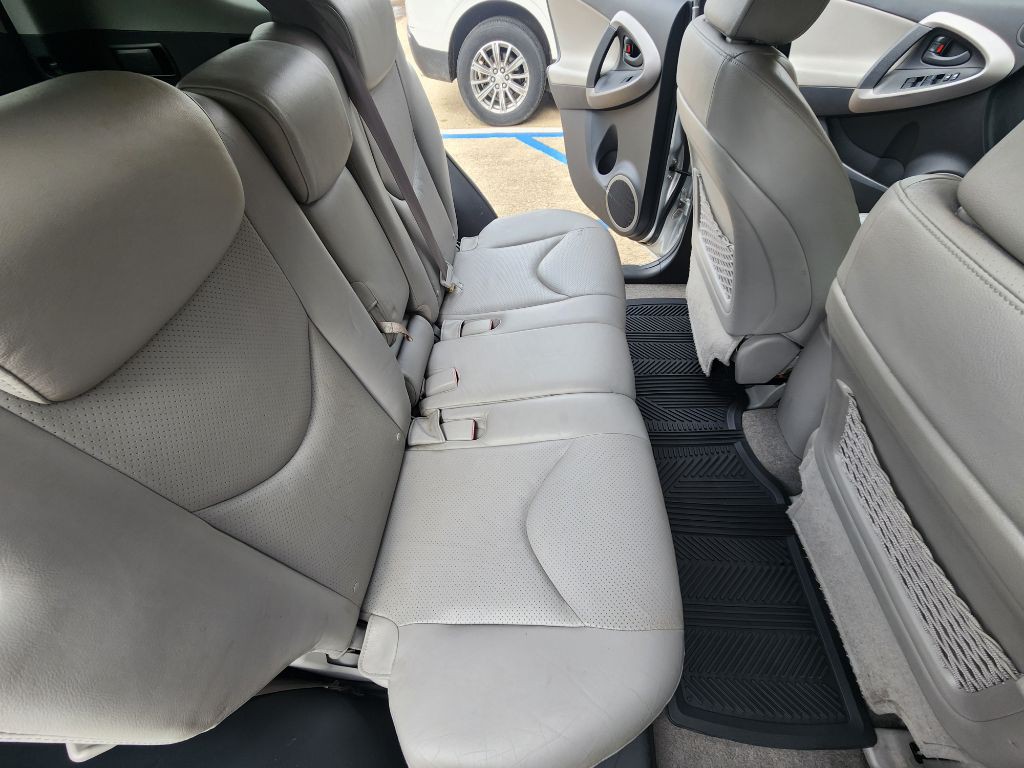 2007 Toyota Rav4 Image 8