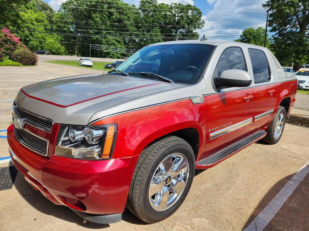 2007 Chevrolet Avalanche Image 1