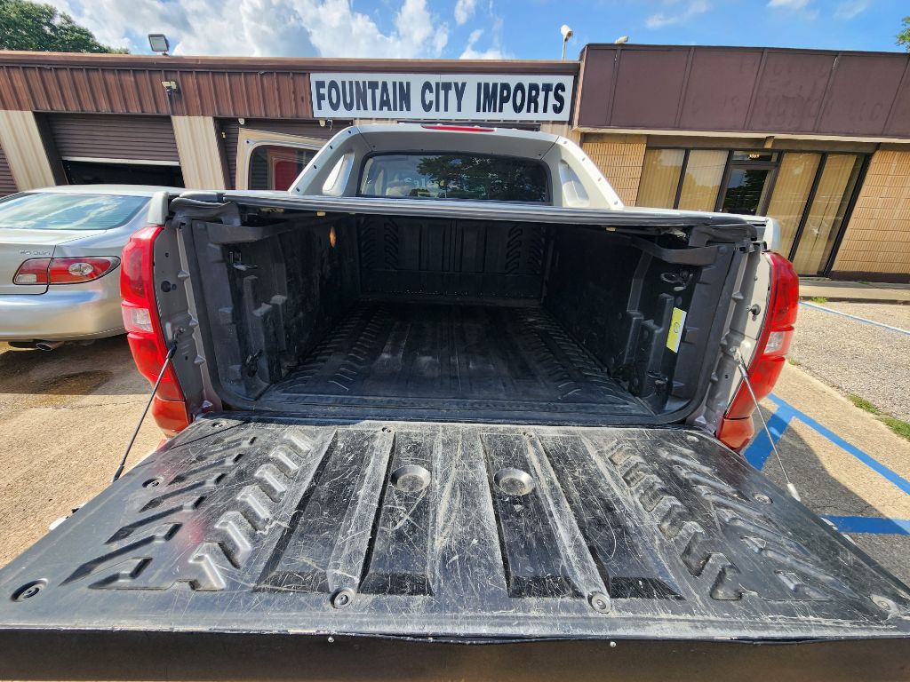 2007 Chevrolet Avalanche Image 10
