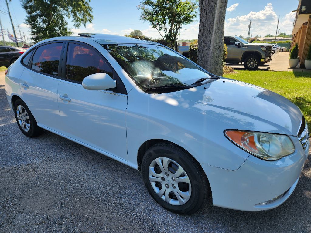 2010 Hyundai Elantra Image 2