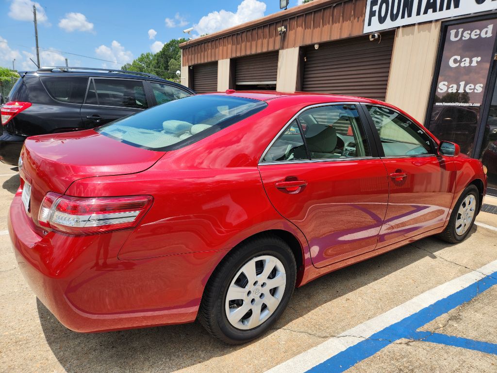 2010 Toyota Camry Image 3