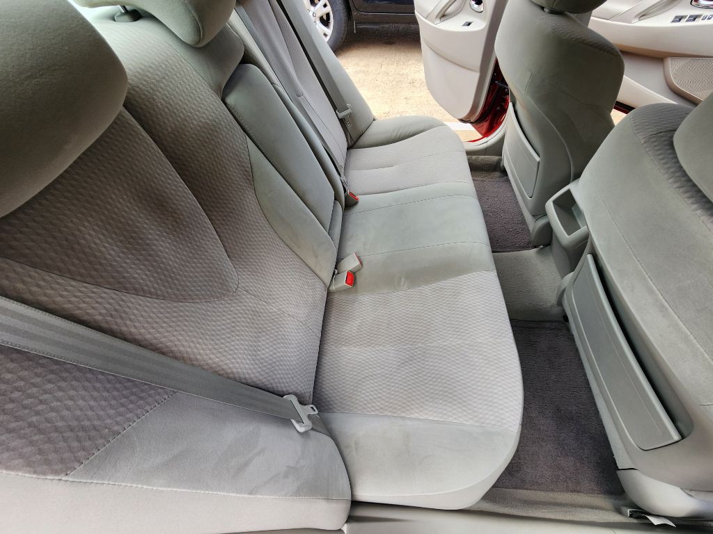 2010 Toyota Camry Image 9