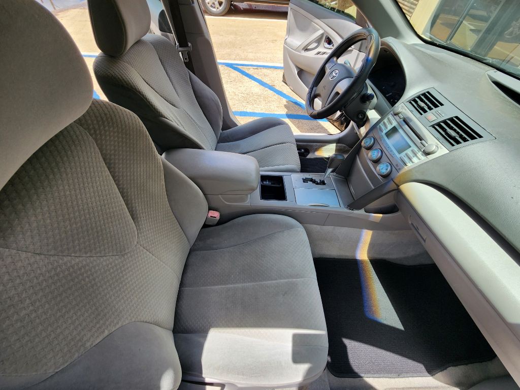 2008 Toyota Camry Image 9