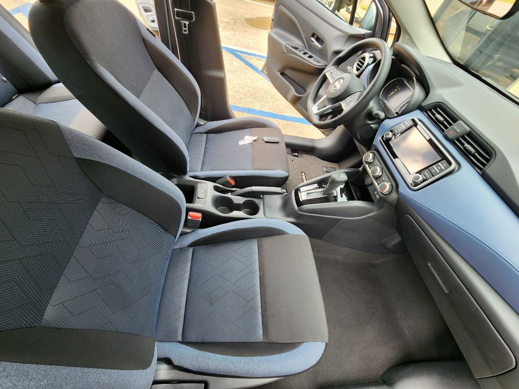 2024 Nissan Versa Image 8