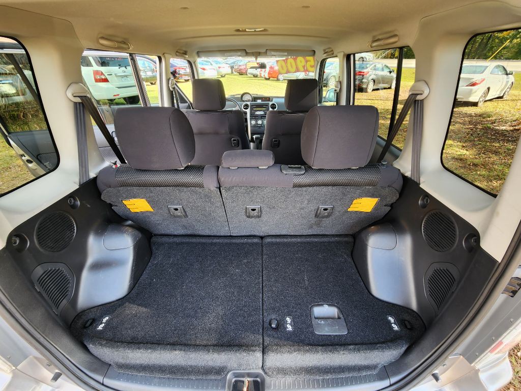 2006 Scion xB Image 12