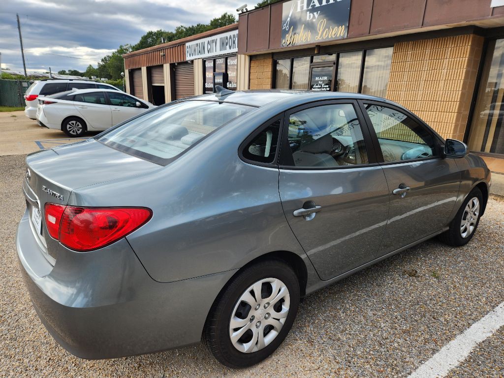 2010 Hyundai Elantra Image 3