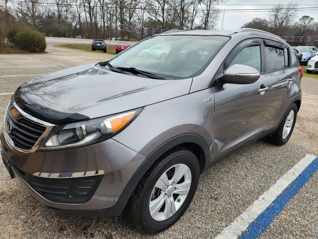 2013 Kia Sportage Image 1