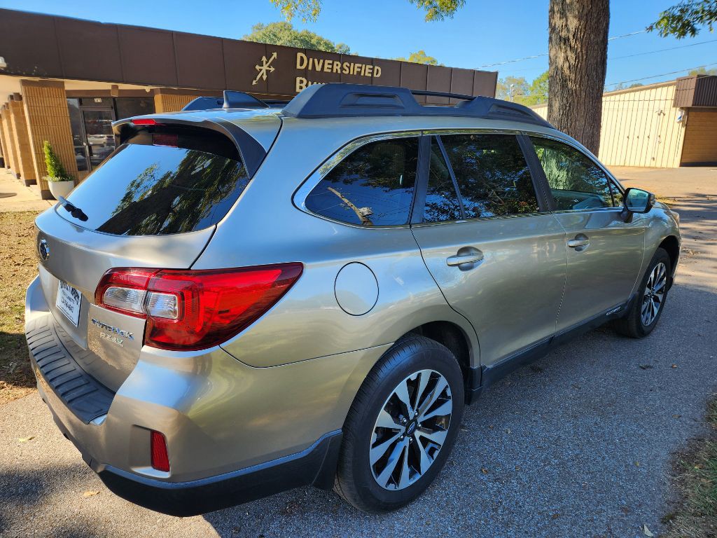 2017 Subaru Outback Image 4