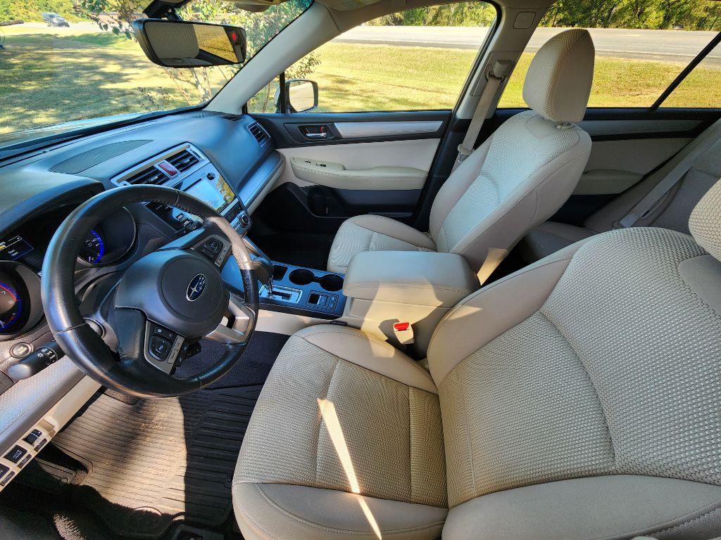 2017 Subaru Outback Image 6