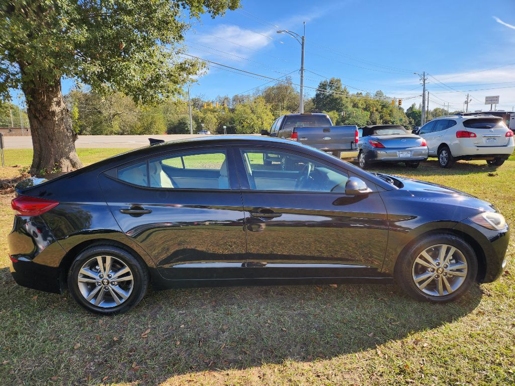 2018 Hyundai Elantra Image 4
