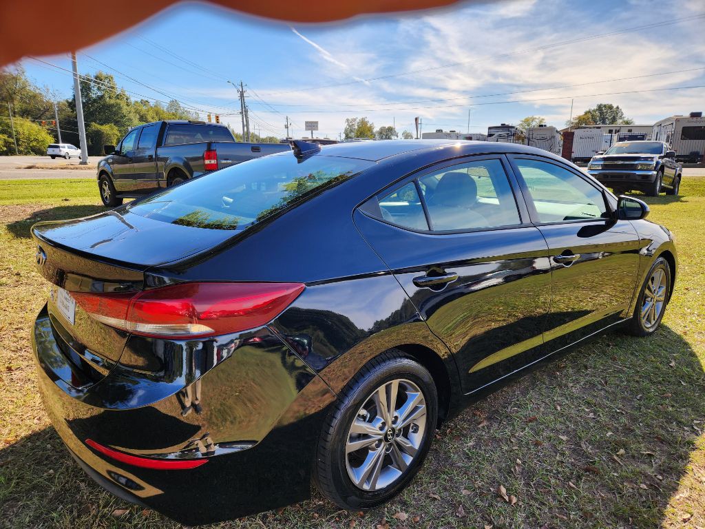 2018 Hyundai Elantra Image 5