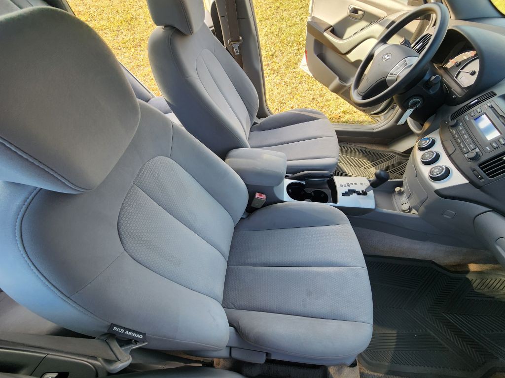 2007 Hyundai Elantra Image 8