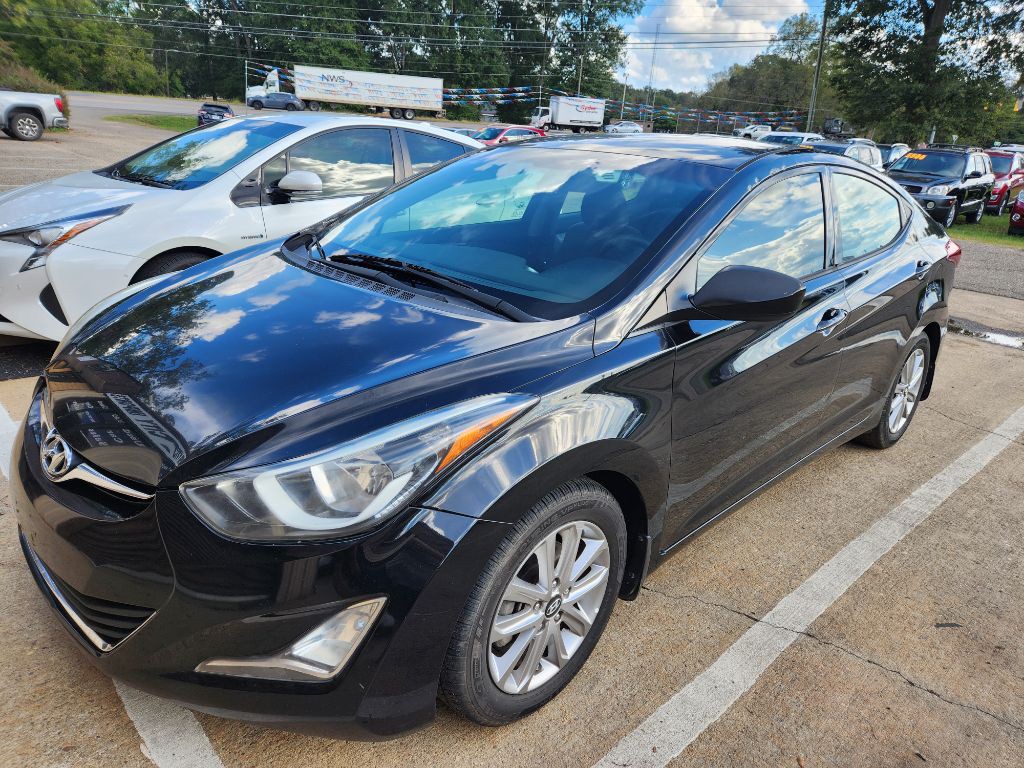 2015 Hyundai Elantra Image 4