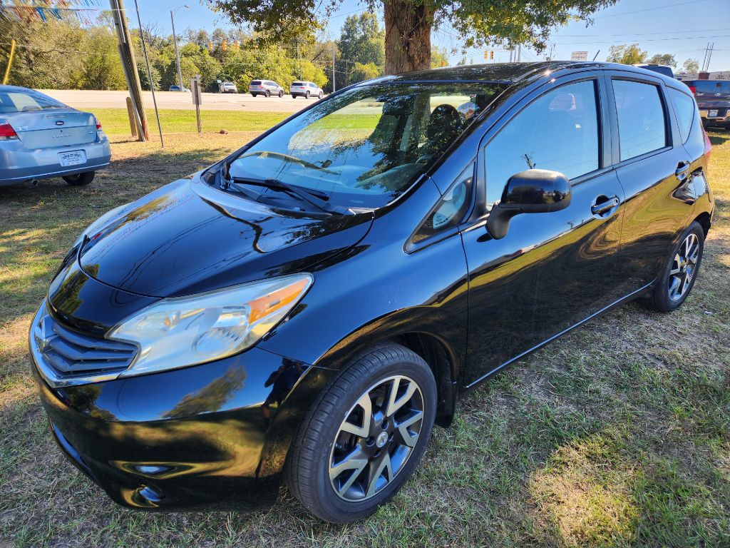 2014 Nissan Versa Image 2